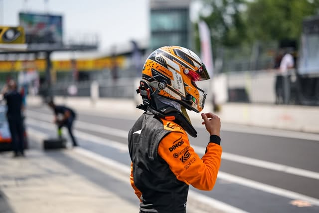 Riccardo Ianniello nella pit lane